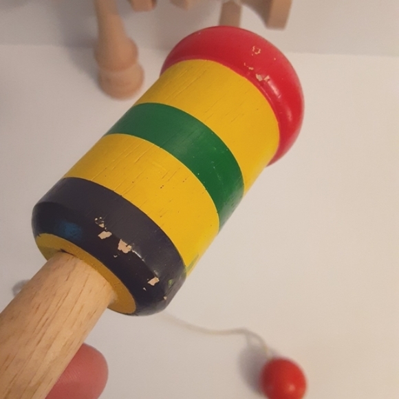 KALEB KENDAMA  Set of 2 and a Wooden Skill toy(s). - Picture 4 of 8